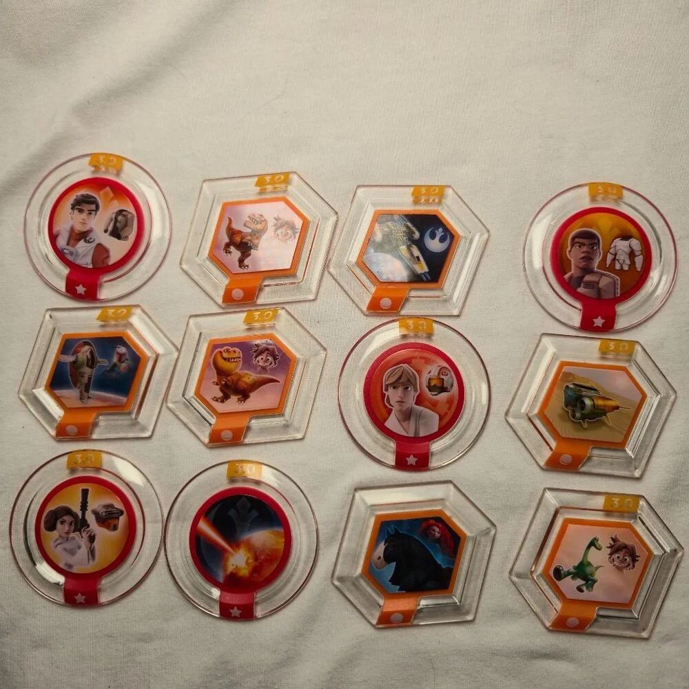 Disney Infinity 3.0 Power Disc Lot Of 12 Featuring Star Wars & Disney Characters